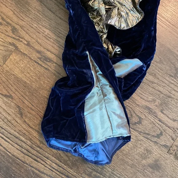 BB/Collections Velvet Metallic Romper 8 Ruffle Vintage EUC - Picture 10 of 10